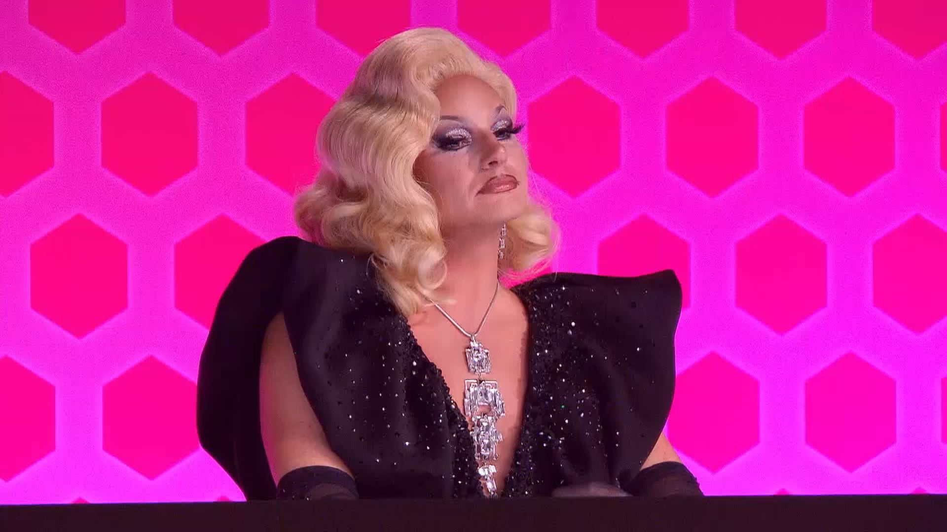 Madonna – Express Yourself | Megan Schoonbrood & Roem | DR Holland S1E1