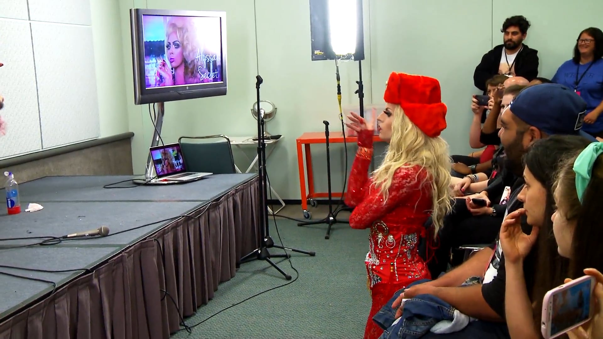 Alyssa Edwards' Secret w/ Violet Chachki & Katya Day 2 Part 2: RuPaul's DragCon 2015 106