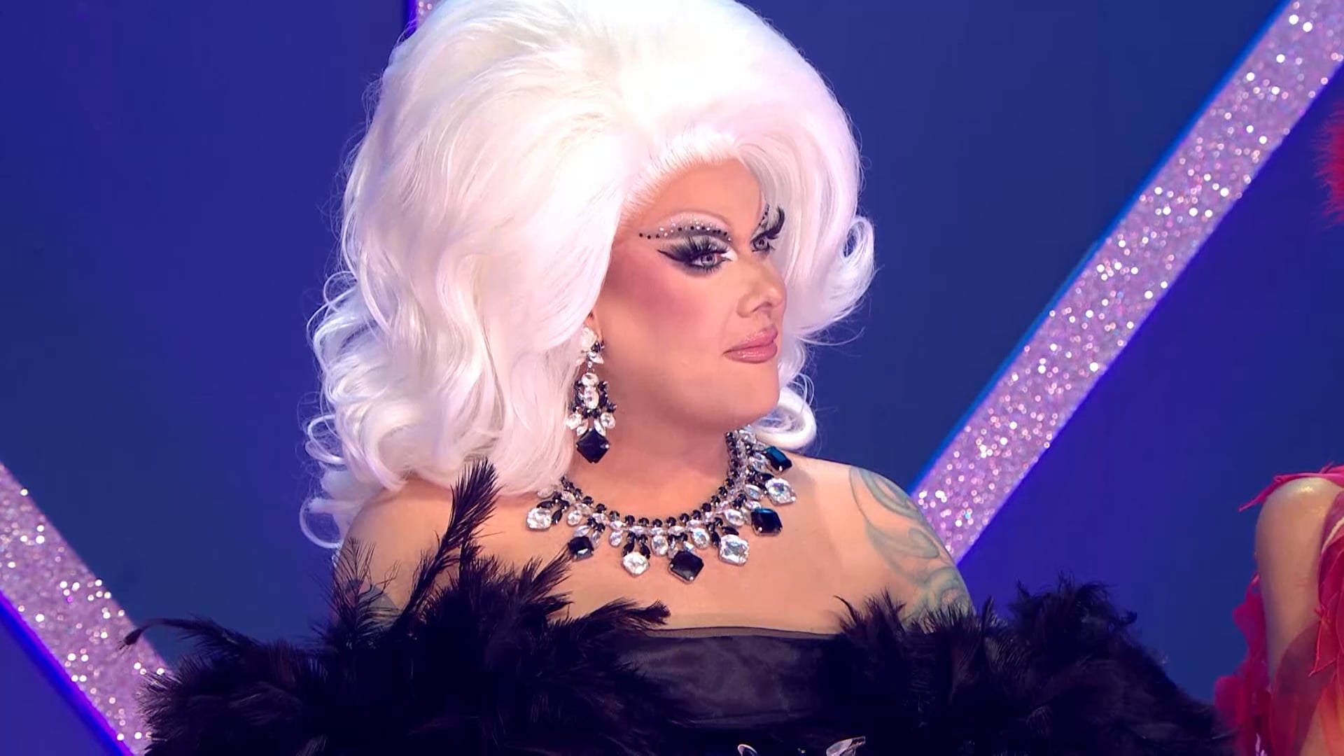 Hyphen Hyphen – Too Young | La Veuve & Alvilda | DR Belgium S2E8