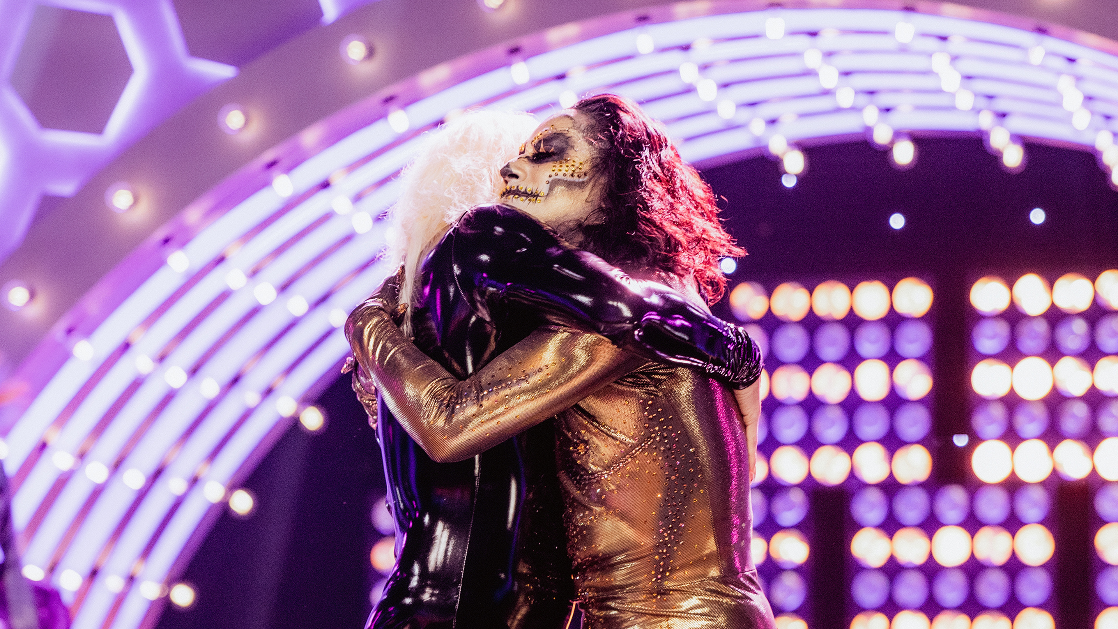 Gloria Trevi – Ábranse Perras | Argennis & Gala Varo | DR Mexico S1E6