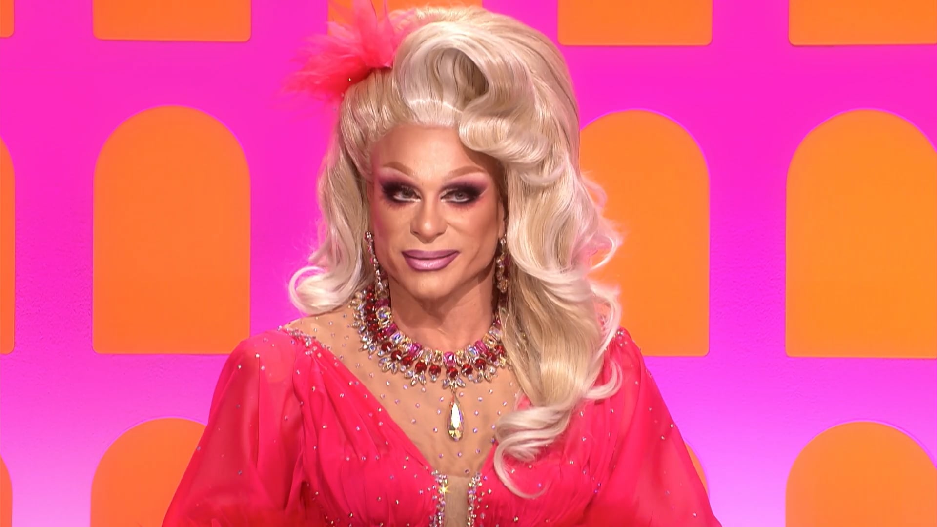 Elodie – Bagno a mezzanotte | Obama & Tanissa Yoncè | DR Italia S2E2