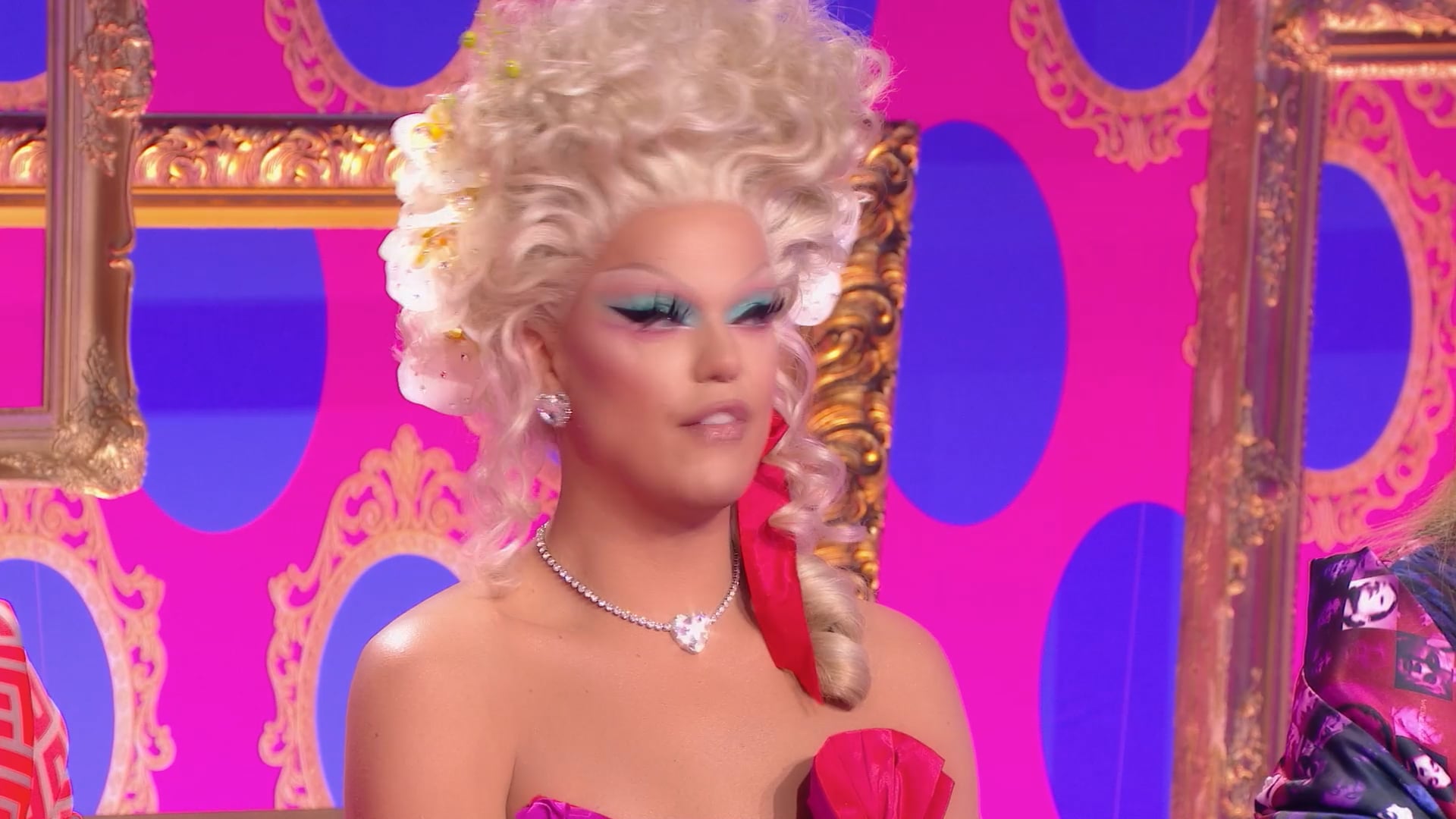 L5 – Toutes les femmes de ta vie | Lova Ladiva & Soa de Muse | DR France S1E2