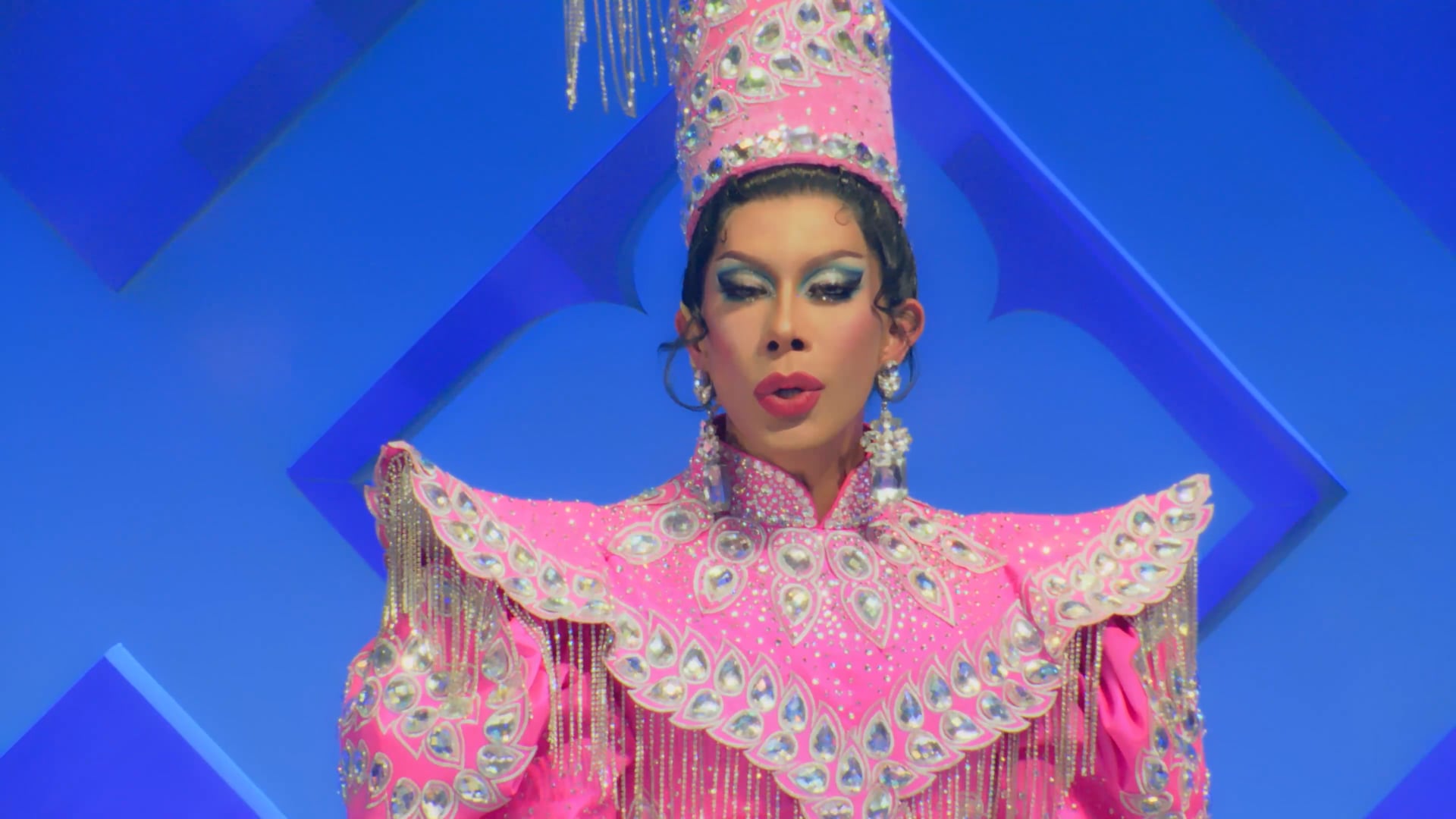 2002 Ratree – ผีเสื้อราตรี | Shortgun & Srirasha Hotsauce | DRT S3E1