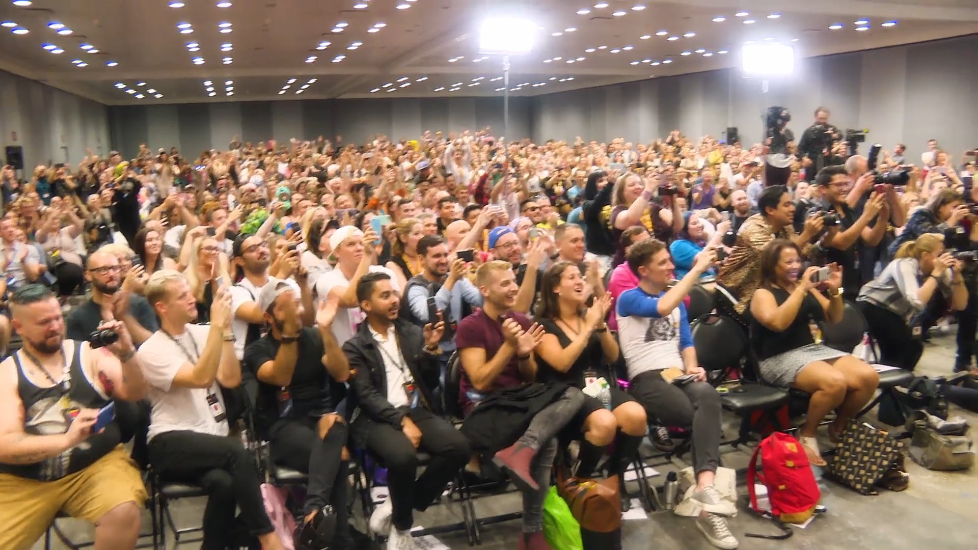 Ginger Minj Surprise Wedding: RuPaul's DragCon NYC 2017