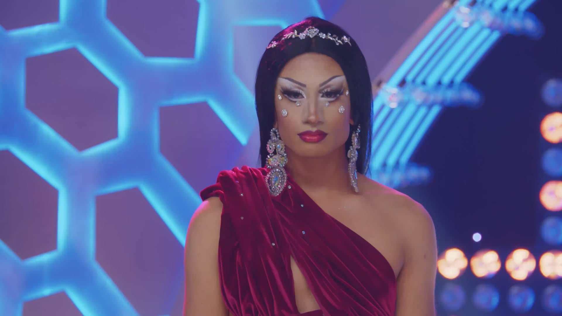 Ninel Conde – El Bombón Asesino | Matraka & Regina Voce | DR Mexico S1E10