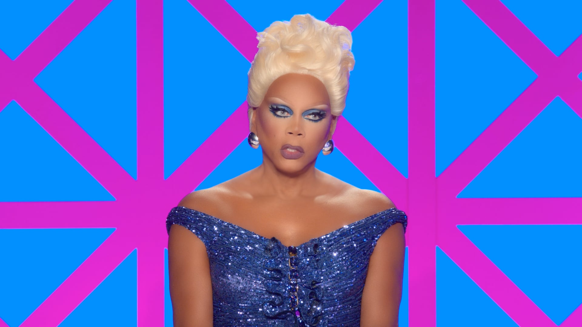 Florence + The Machine – Spectrum | Bones & Chai T Grande | DR UK S7E5