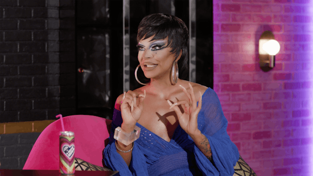 Hey Qween! - Raven