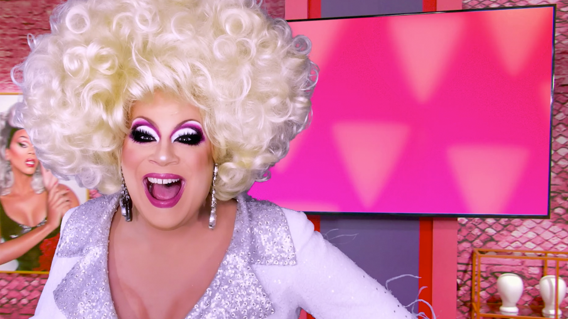 SPOILER ALERT! Gettin' Lucky