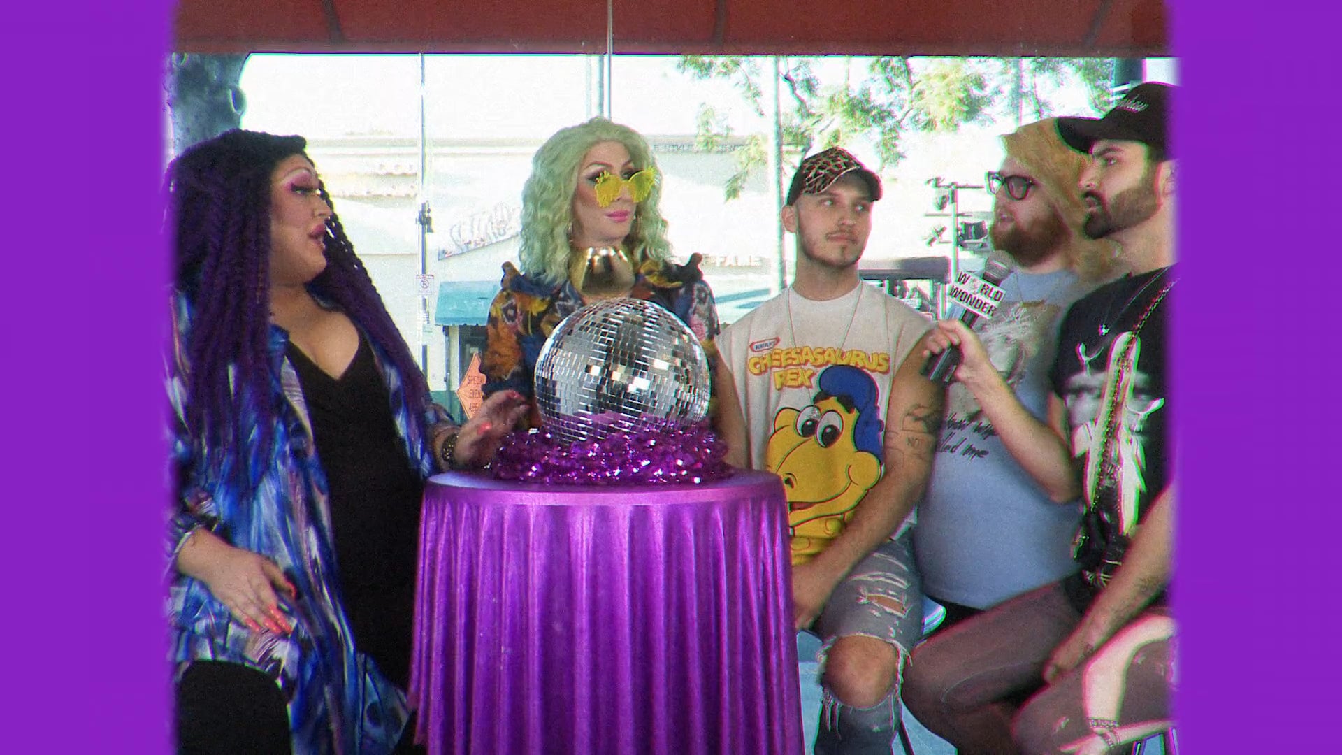 Appetizer, Psychic Vicky and Sister Detox