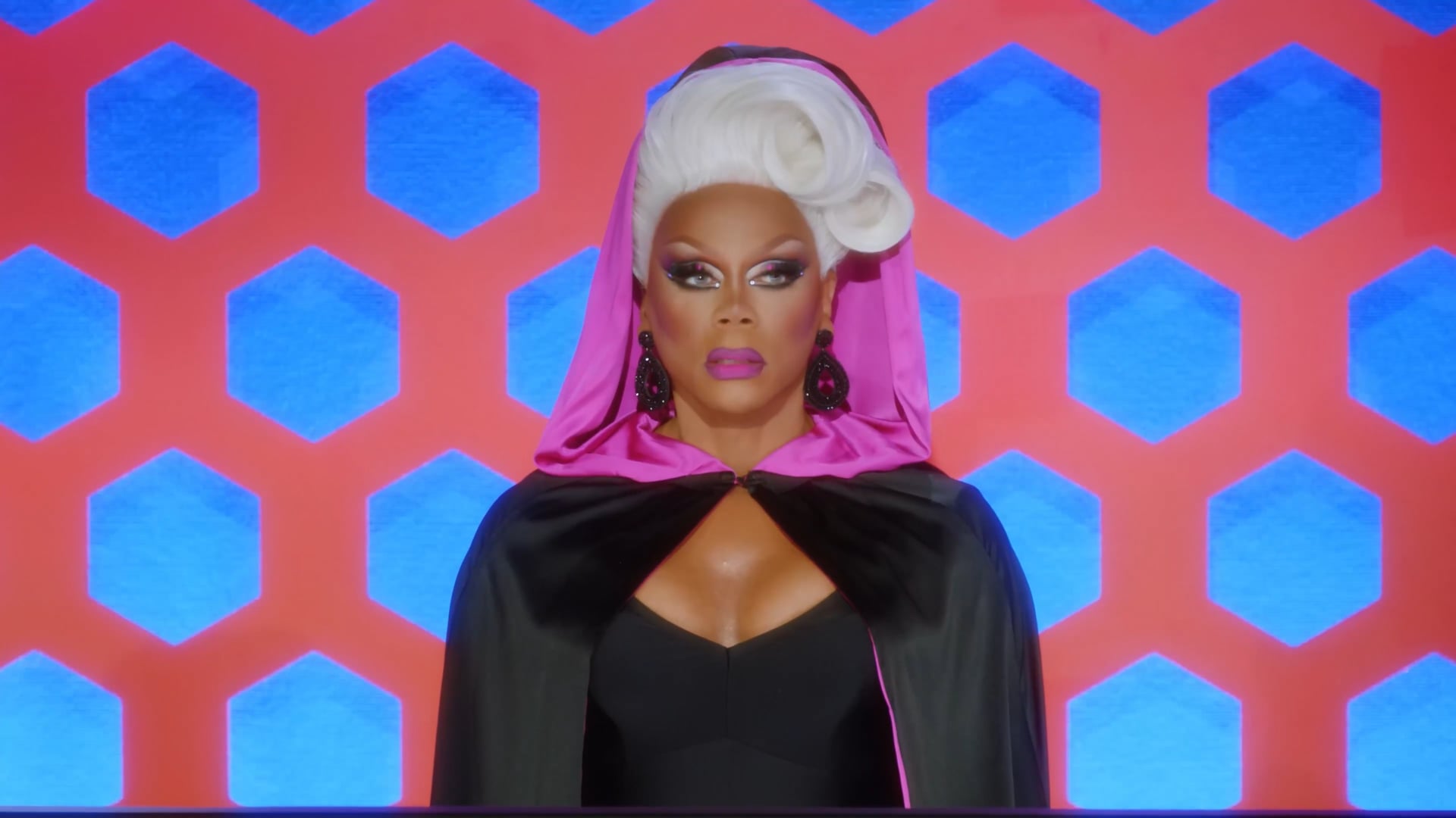 Lady Gaga – Dance in the Dark | DR Down Under S2E4