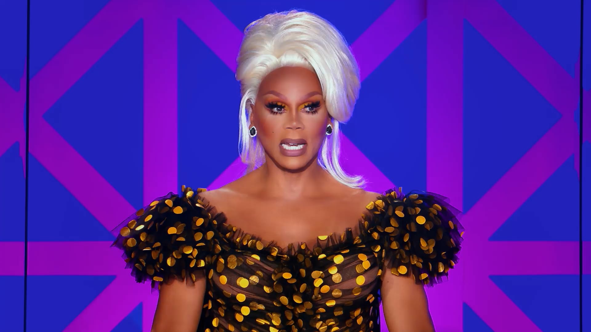 Dua Lipa  – Hallucinate | Krystal Versace & Vanity Milan | DR UK S3E9