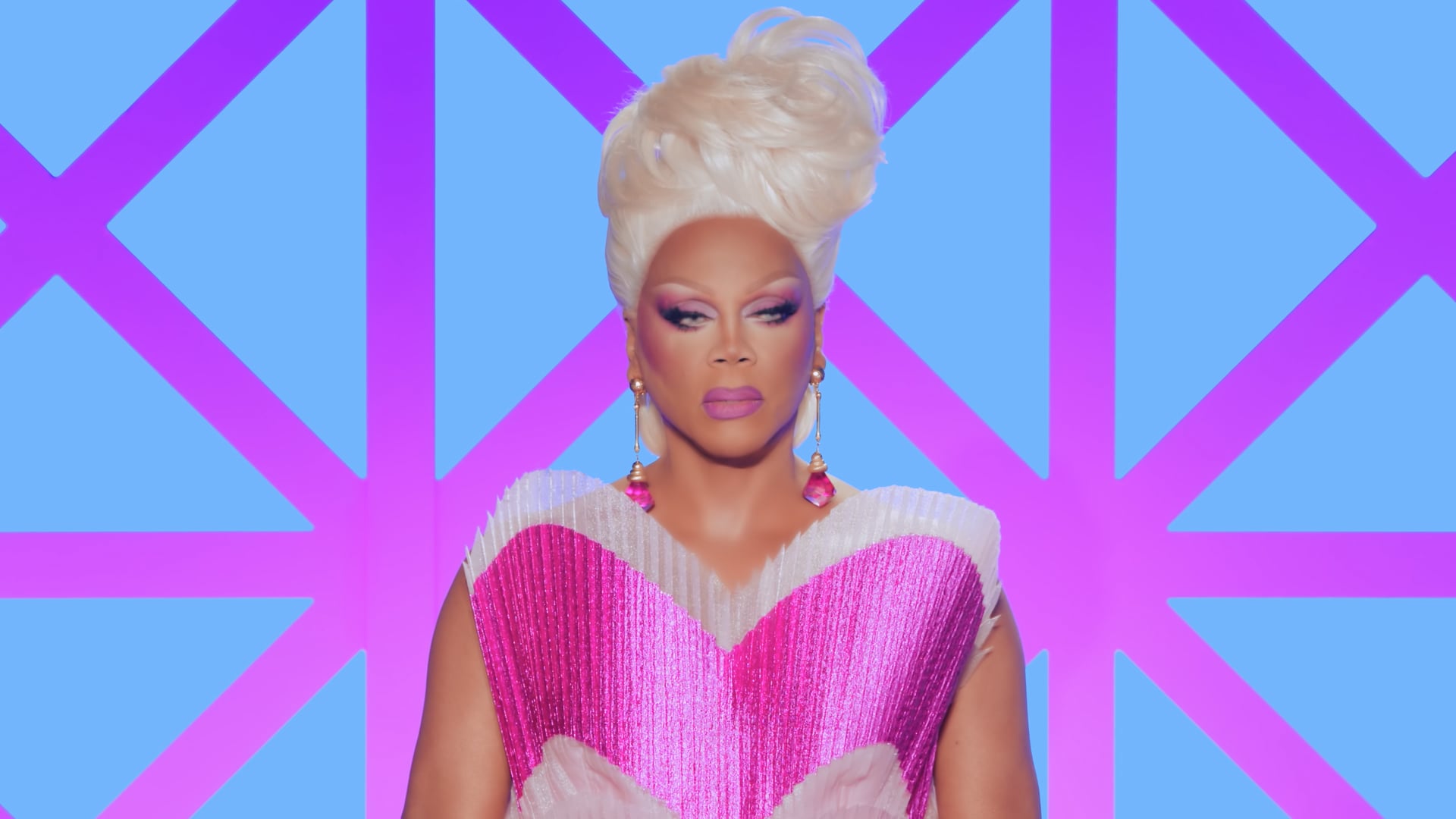 Loreen – Euphoria | Tia Kofi & Hannah Conda | UK v World S2E7