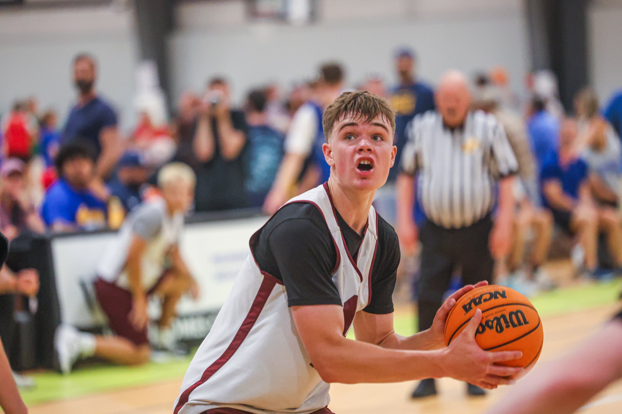 Sancomb nets 48 as Wheeling Central holds off Fairmont Senior, 76-69