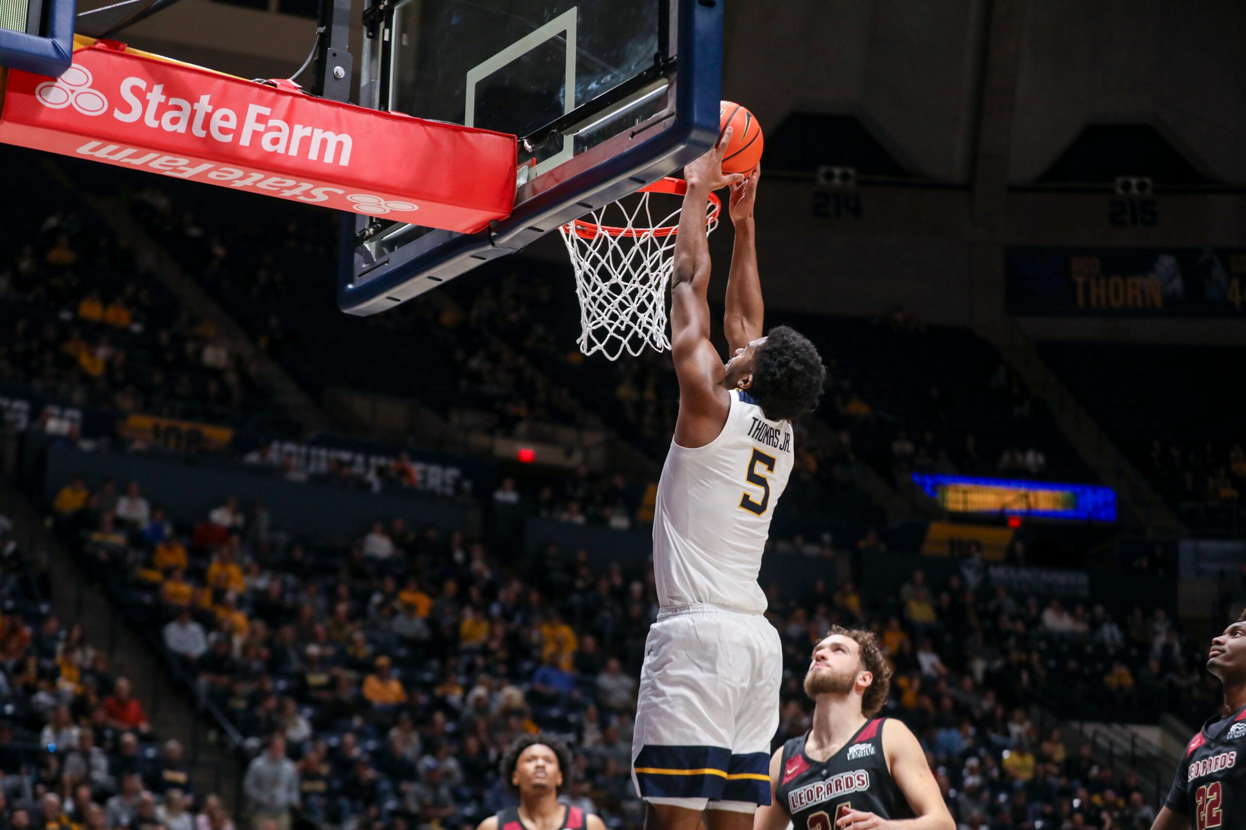 Game highlights: Huff & Thomas combine for 49 as WVU bests Lafayette, 81-59
