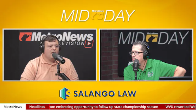 Daniel Woods with Sports Blitz, Green...