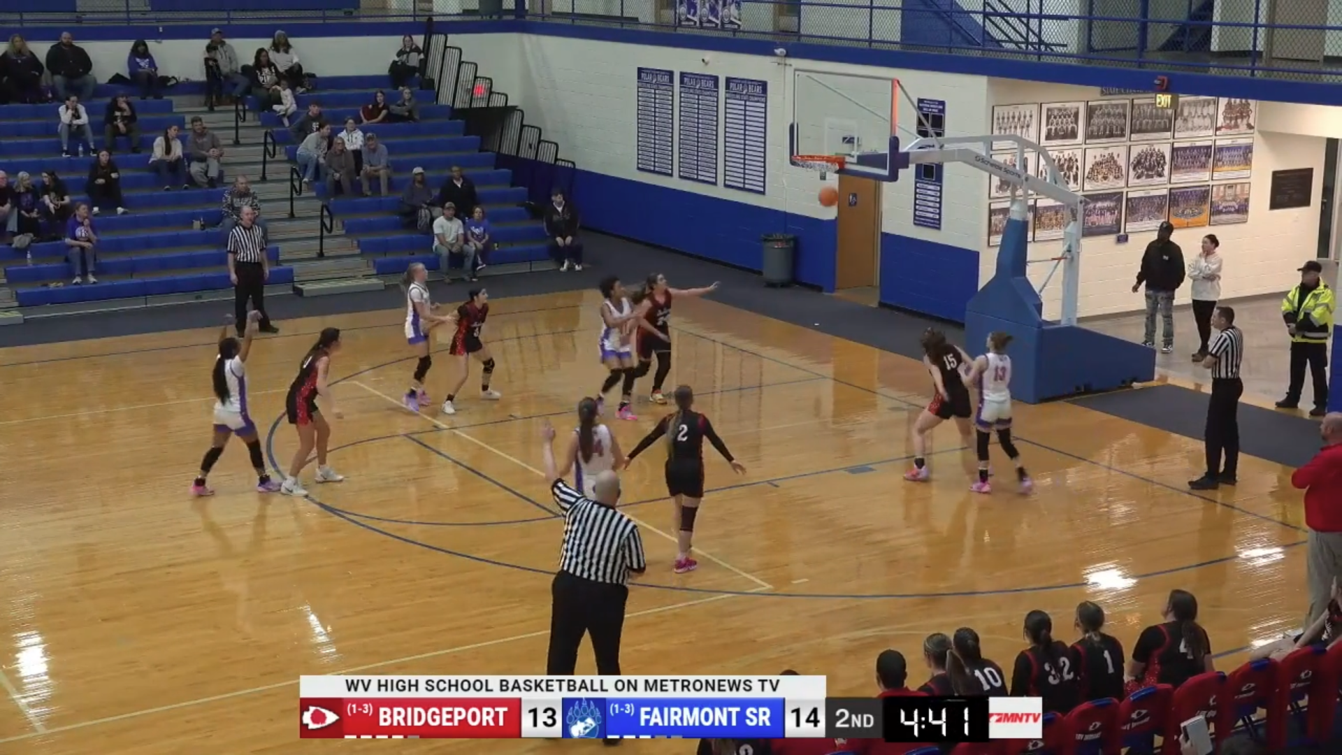 Fairmont Senior girls' defeat Bridgeport 53-47 (12/18/25)