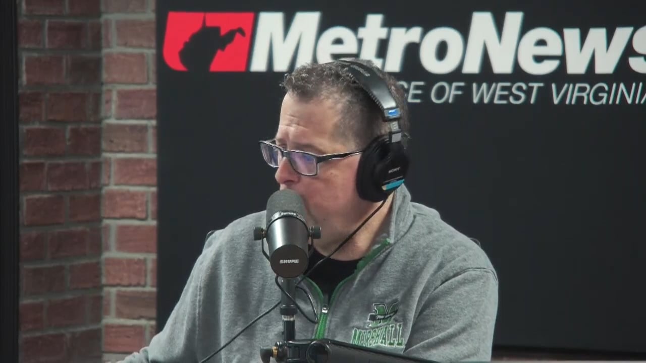 Dave talks with Davis Mayor Al Tomson for Mayor Monday