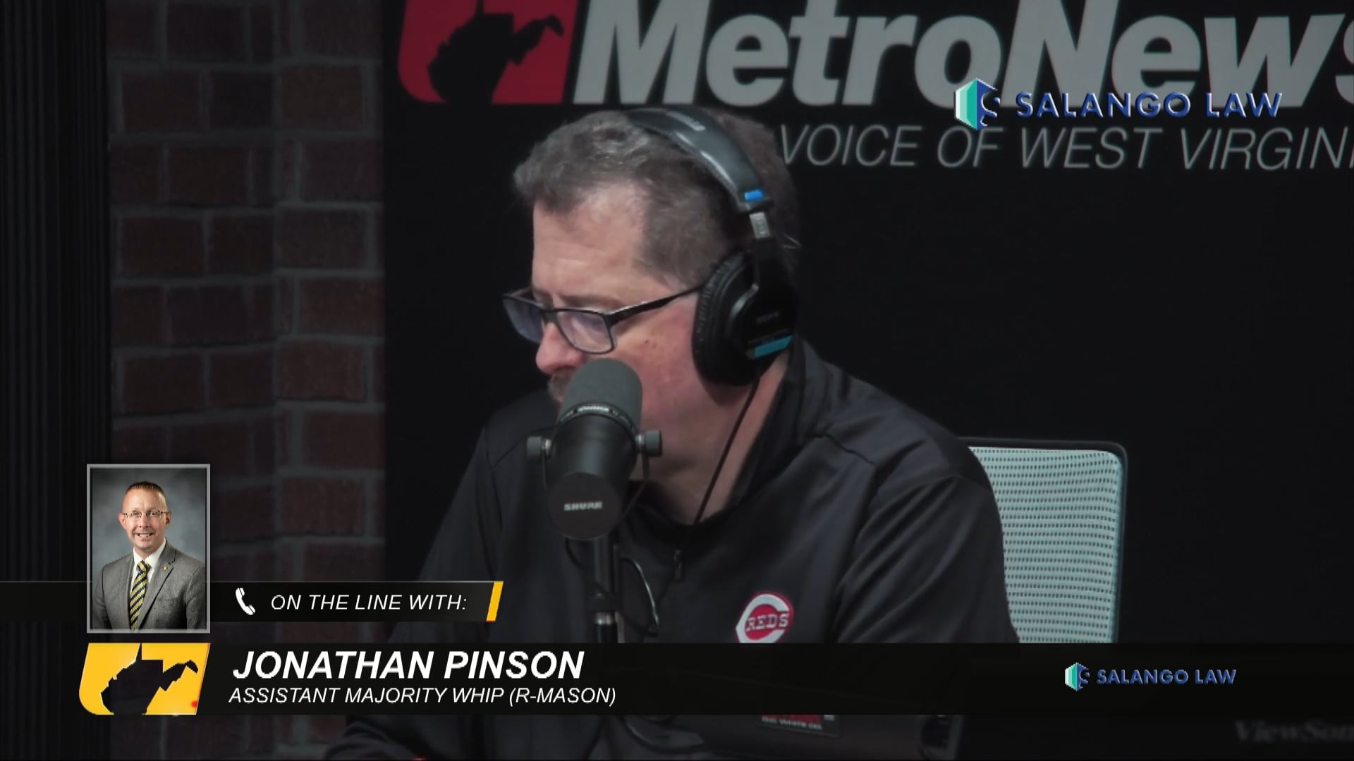 Dave talks with Delegate Jonathan Pinson about Fedelis Data Center meeting