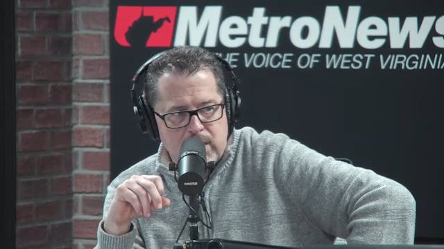 Dave talks with Kermit Mayor Charles ...