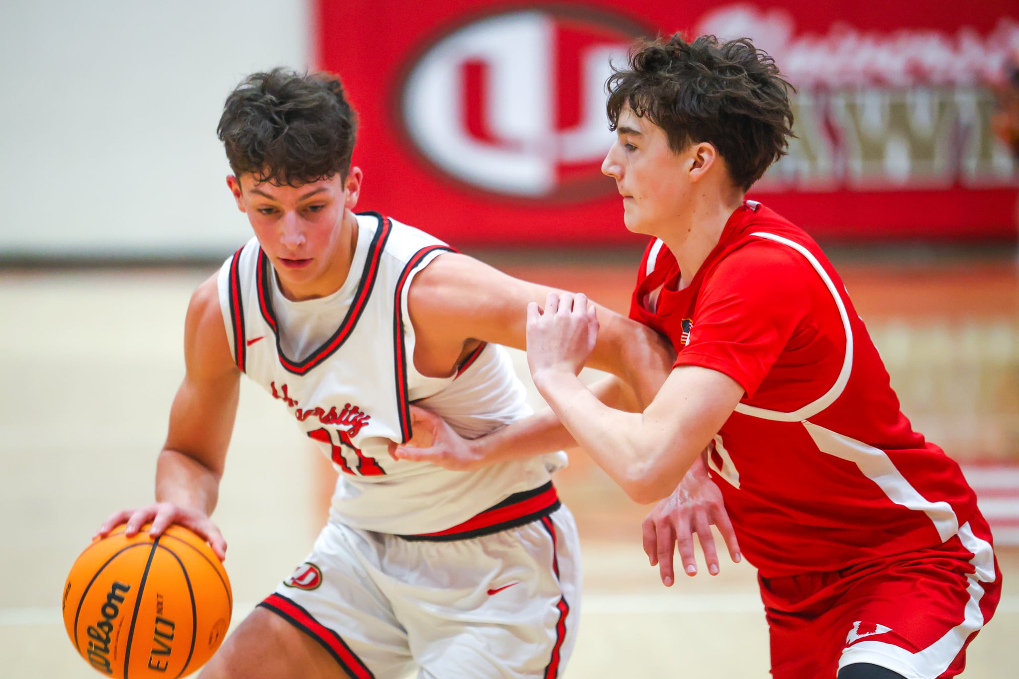 Bridgeport wins tight contest with University, 65-63