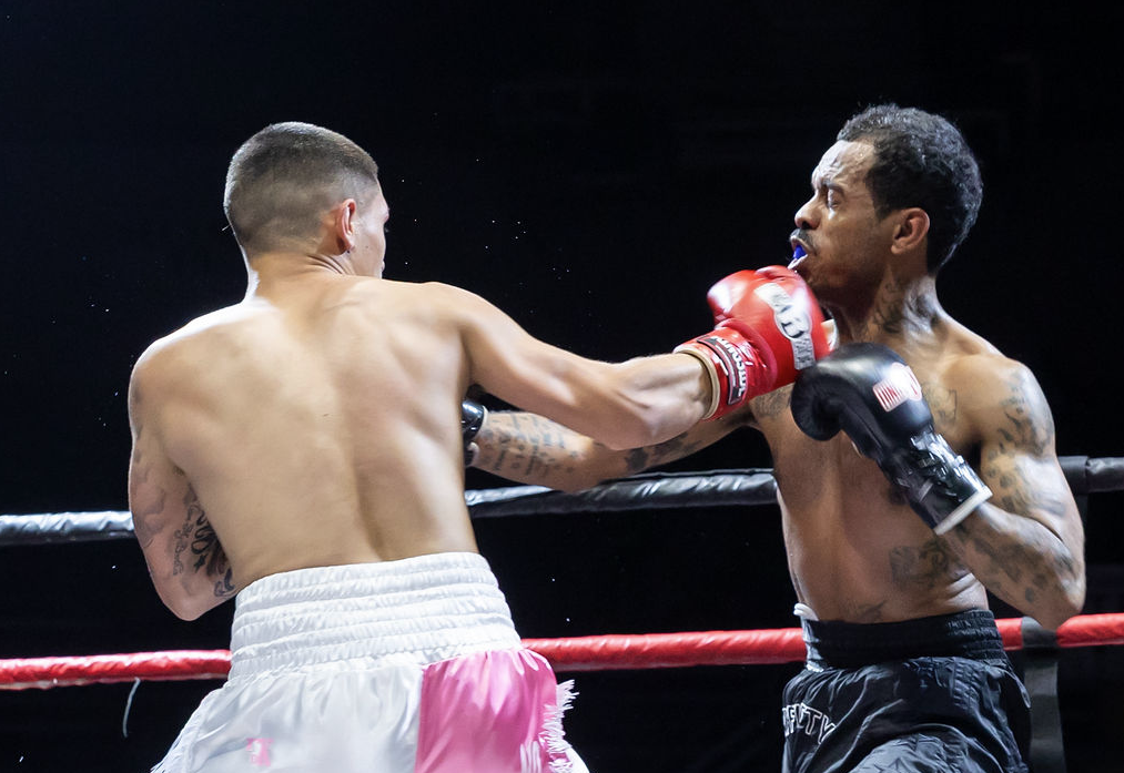 Featured Fight: Vallotton vs Martin