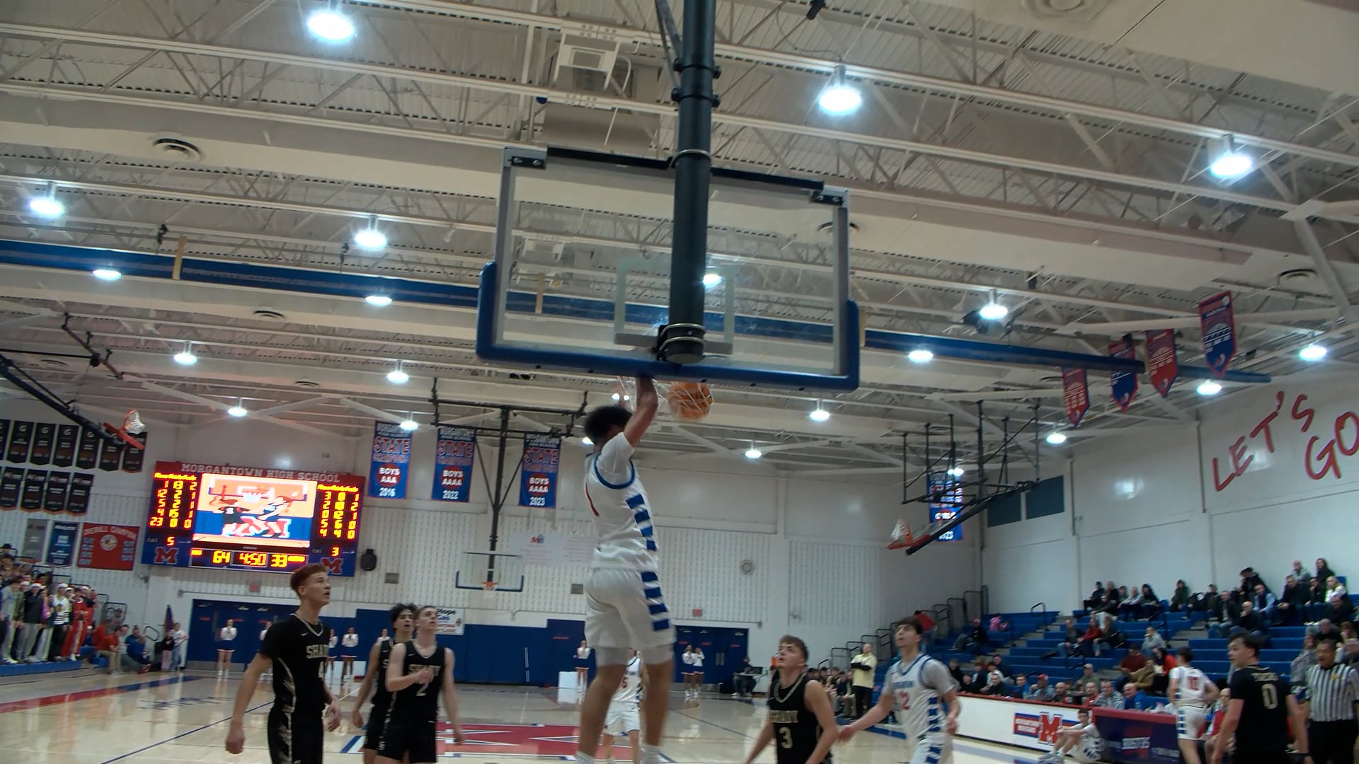 Morgantown runs away from Shady Spring in Hope Gas Holiday Classic, 75-40