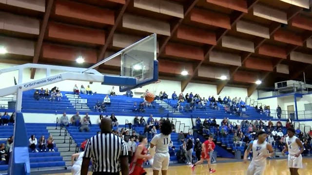 Dobbs nets 28 as Fairmont Senior defe...