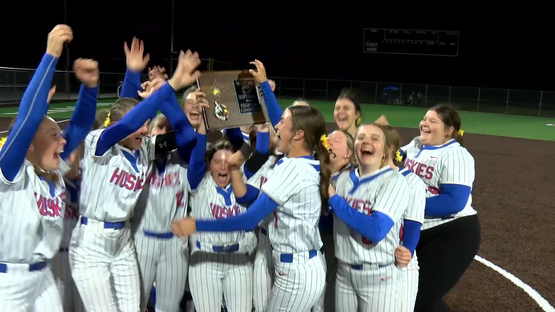 Herbert Hoover clinches state tournament berth, 7-1 over Independence