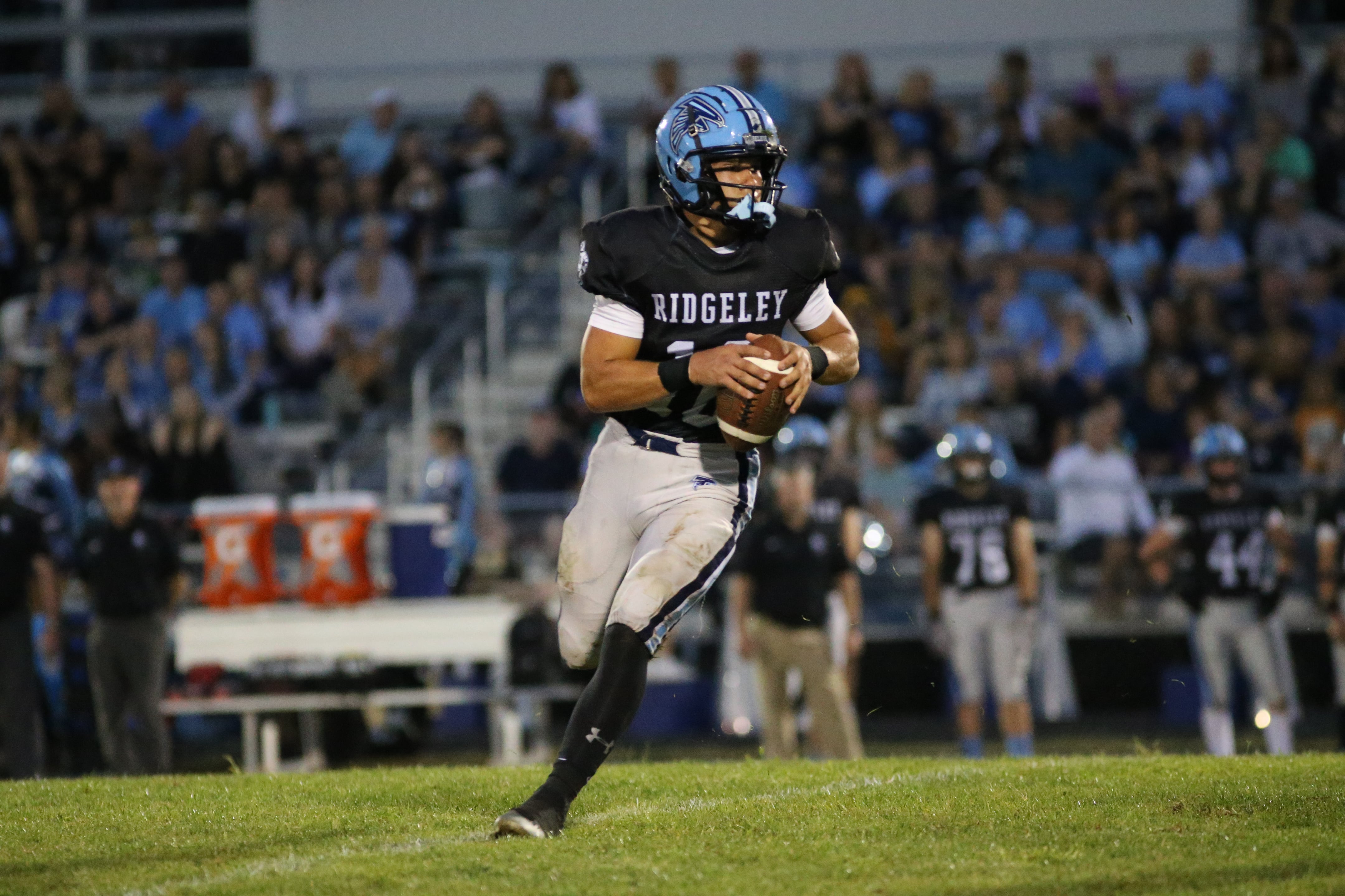 Frankfort stays perfect with 48-8 win over Tucker