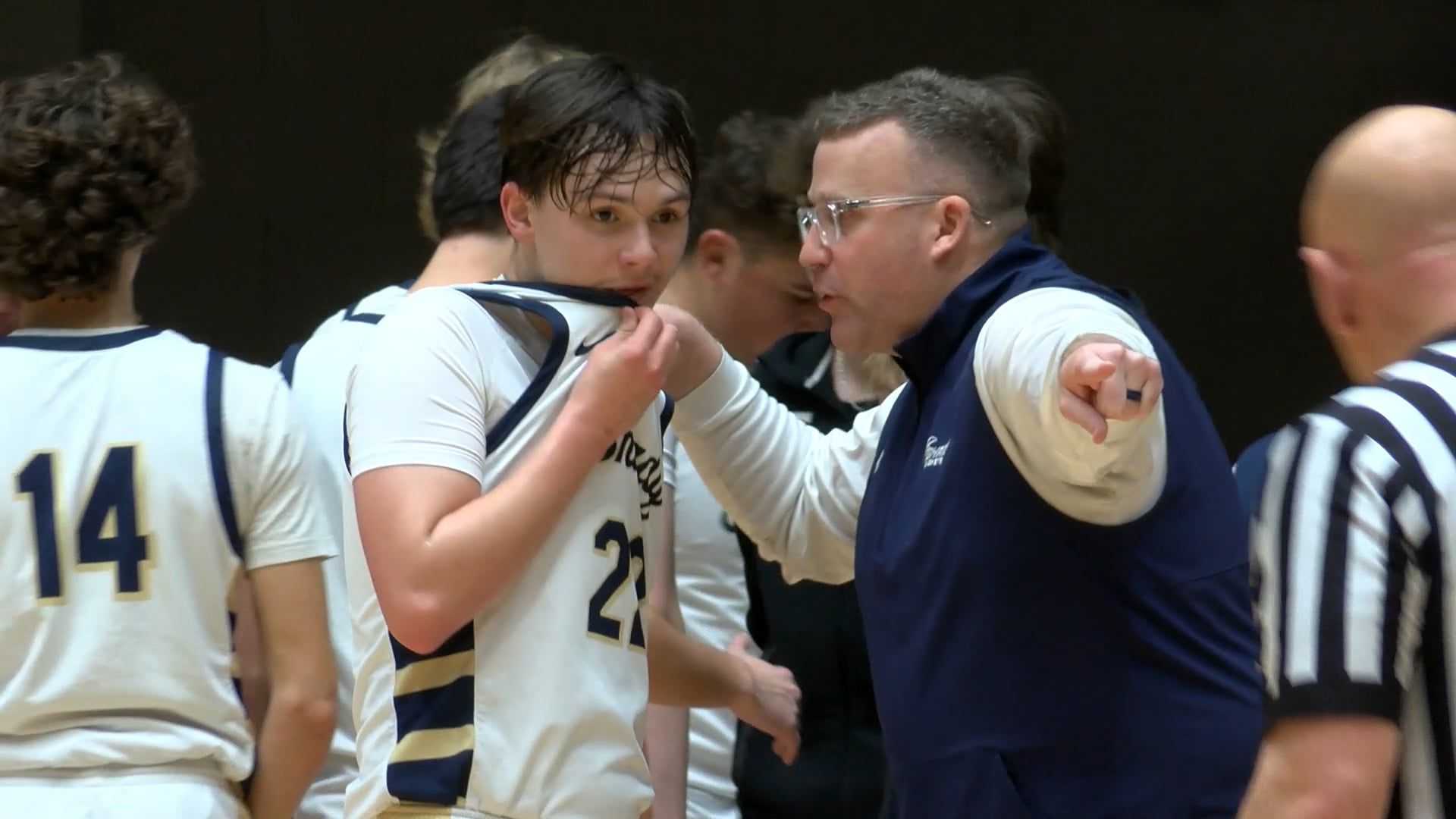 Game Recap: Shady Spring vs. Charleston Catholic