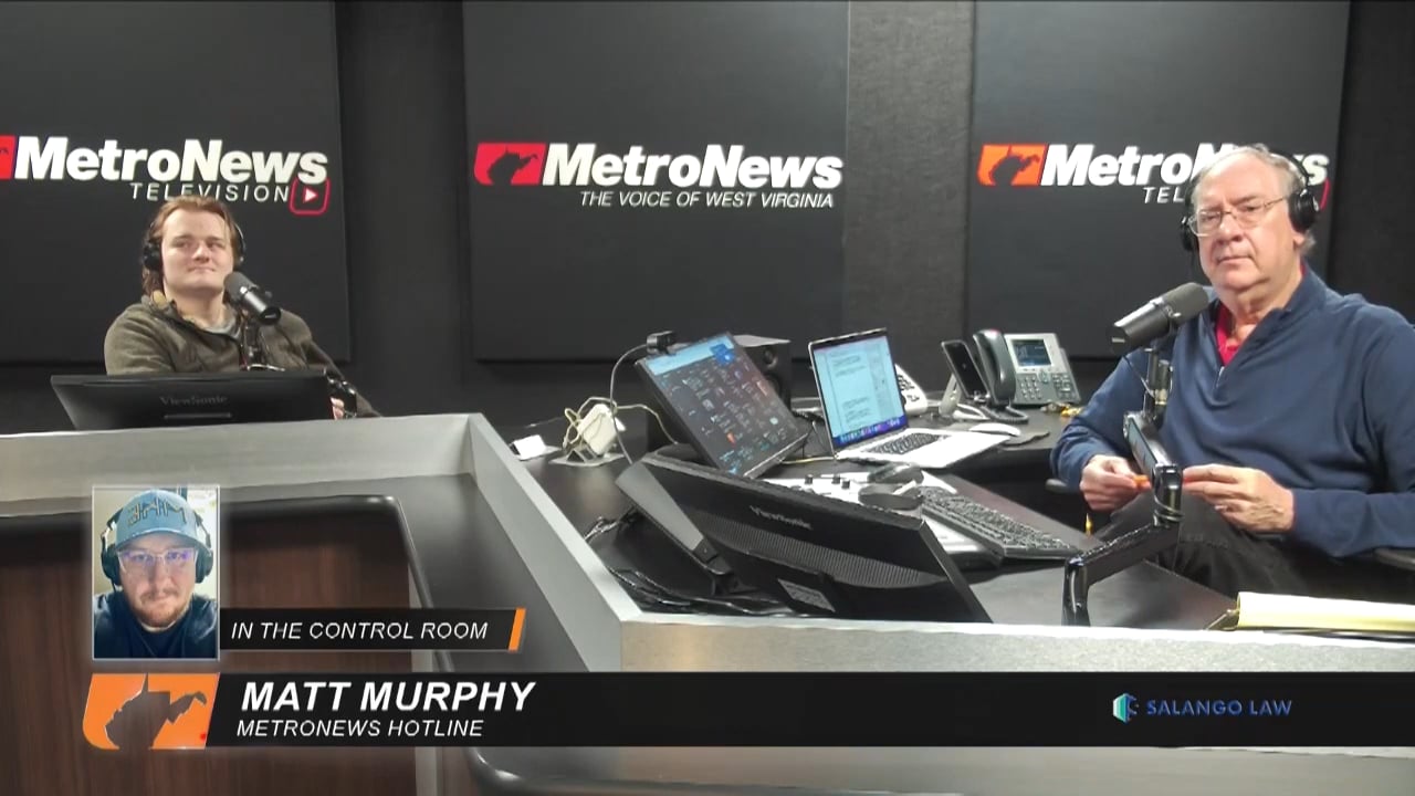 (1/19/26) Quiet everyone! The show's beginning.