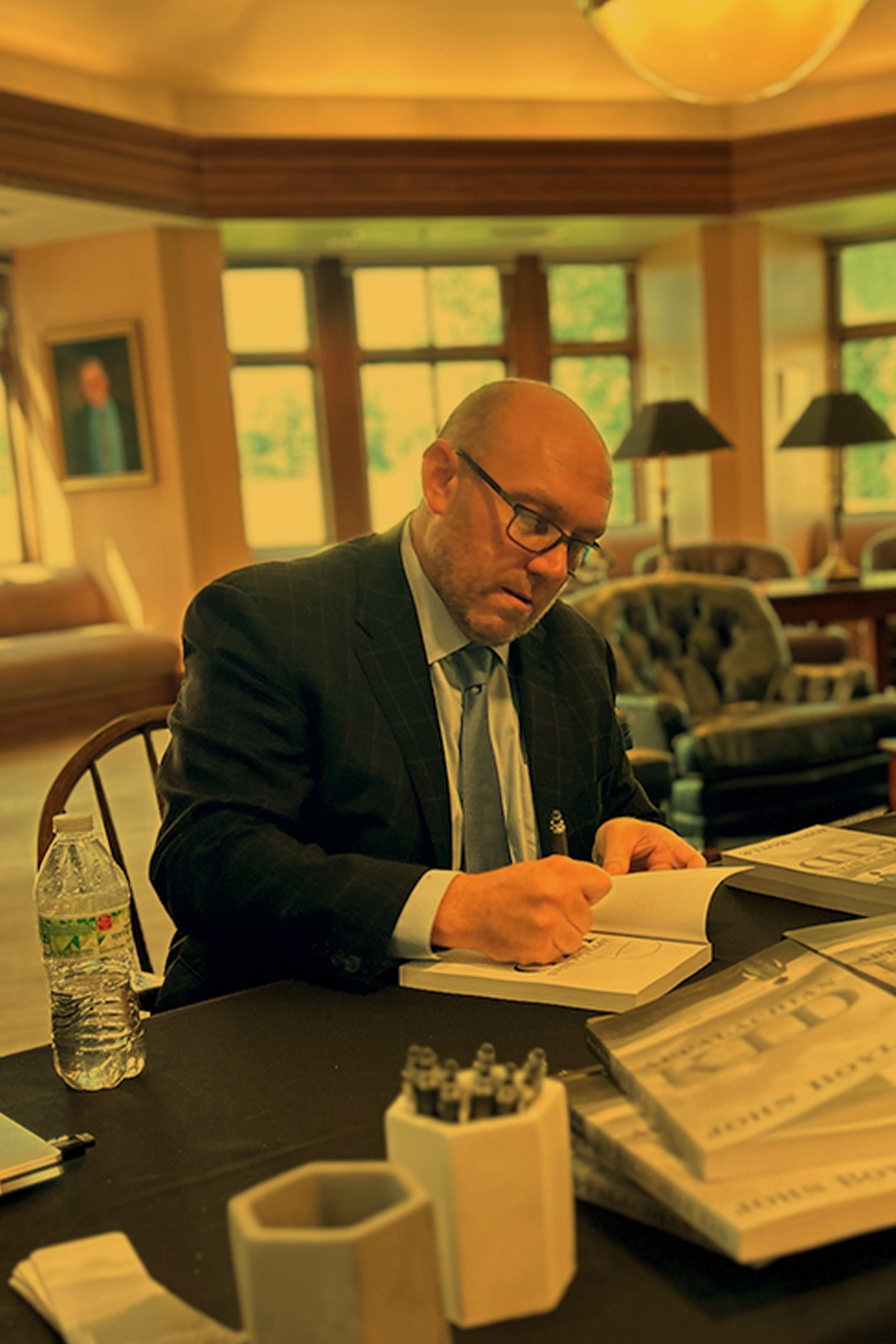 John Boyle: Amazon Best Selling Author