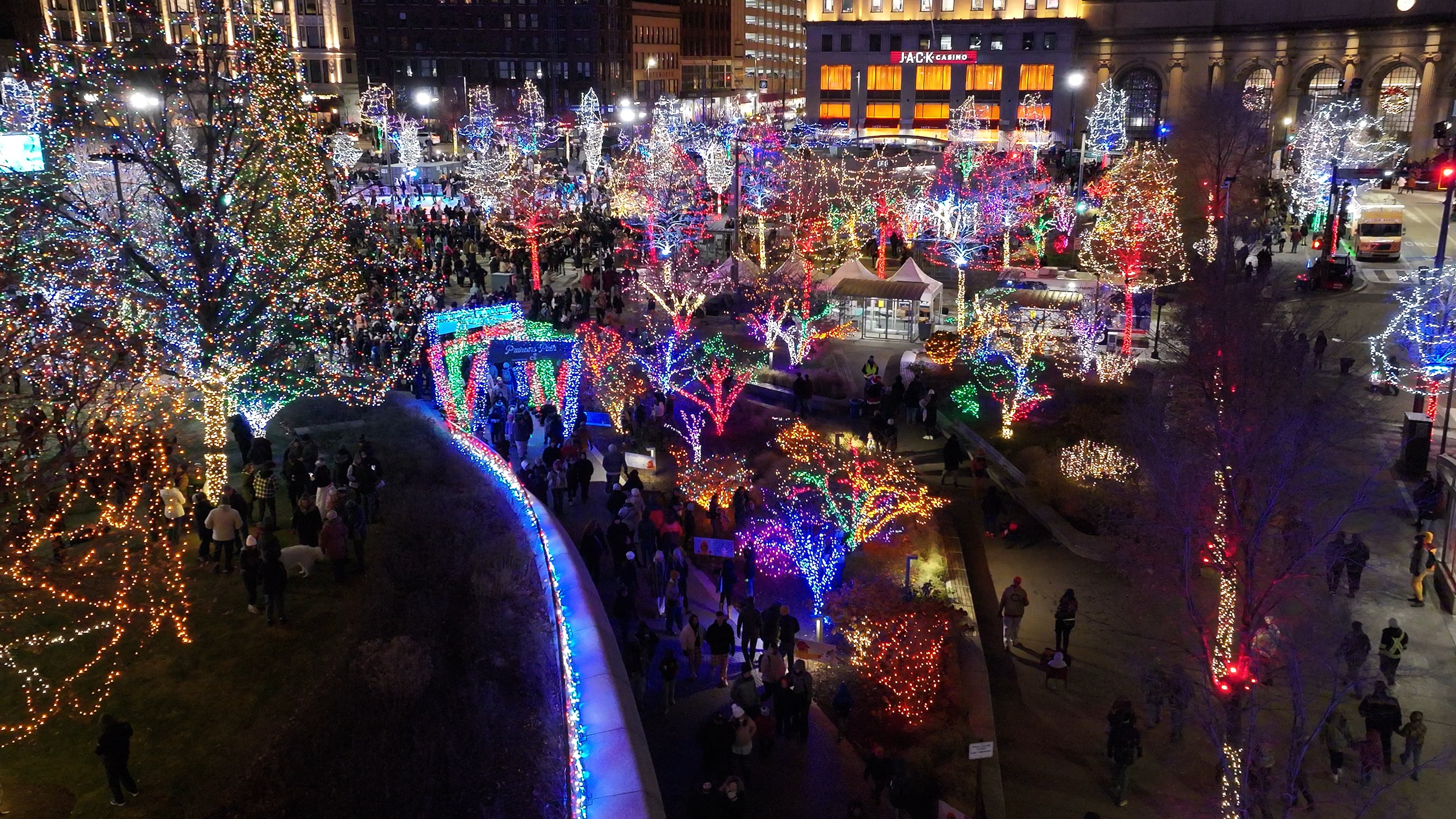 WinterLand 2024_Public Square_NOV24_FLT282549_0055_D.MOV