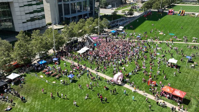 MGK DAY_CLE_AUG23_FLT10515.MOV