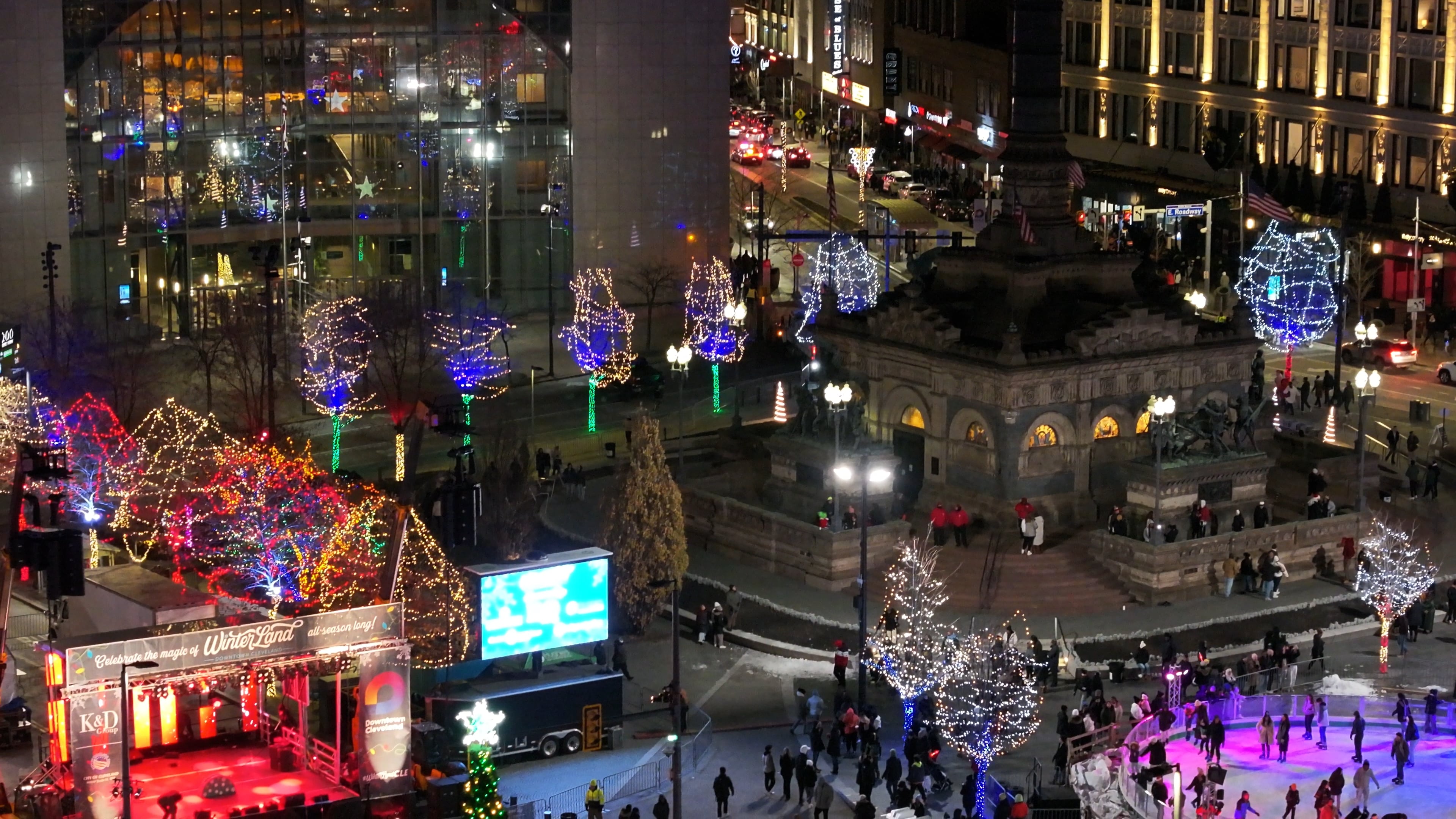 WinterLand 2024_Public Square_NOV24_FLT282501_0054_D.MOV