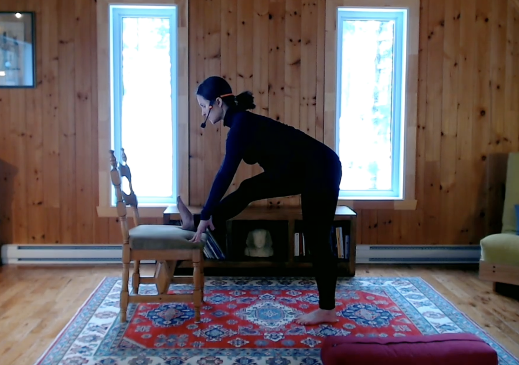 Prénatal | Yoga sur chaise pour le 3e trimestre 