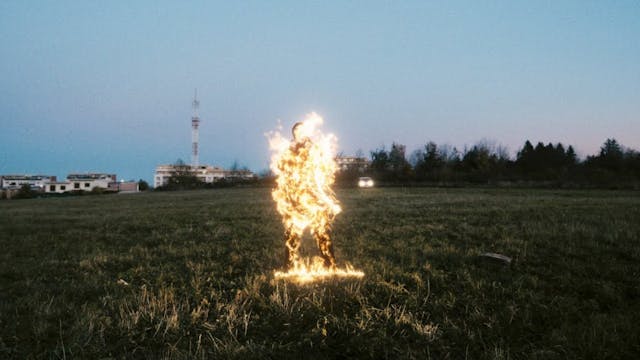 Space Of Variations - GHOST TOWN (Mus...