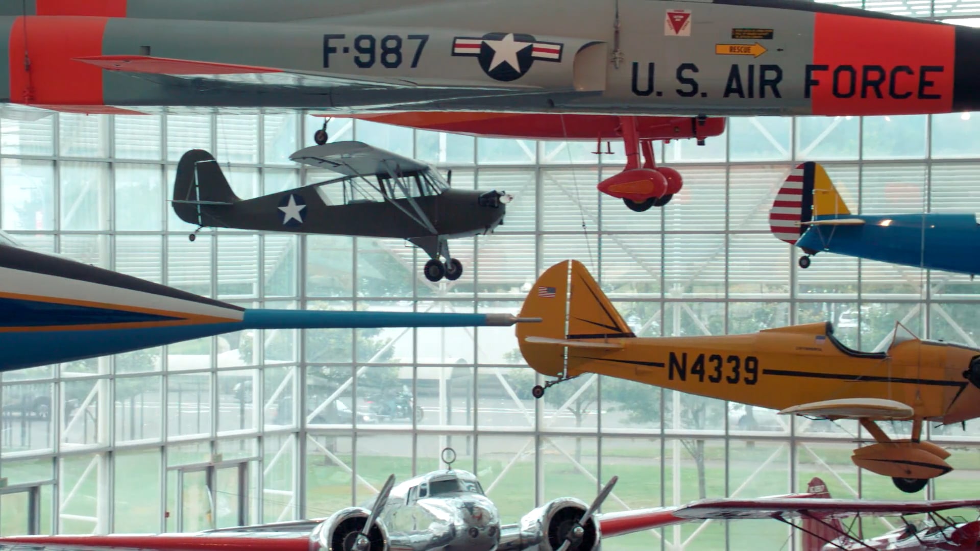 S1 Ep 1 - Planes Inspired By Nature