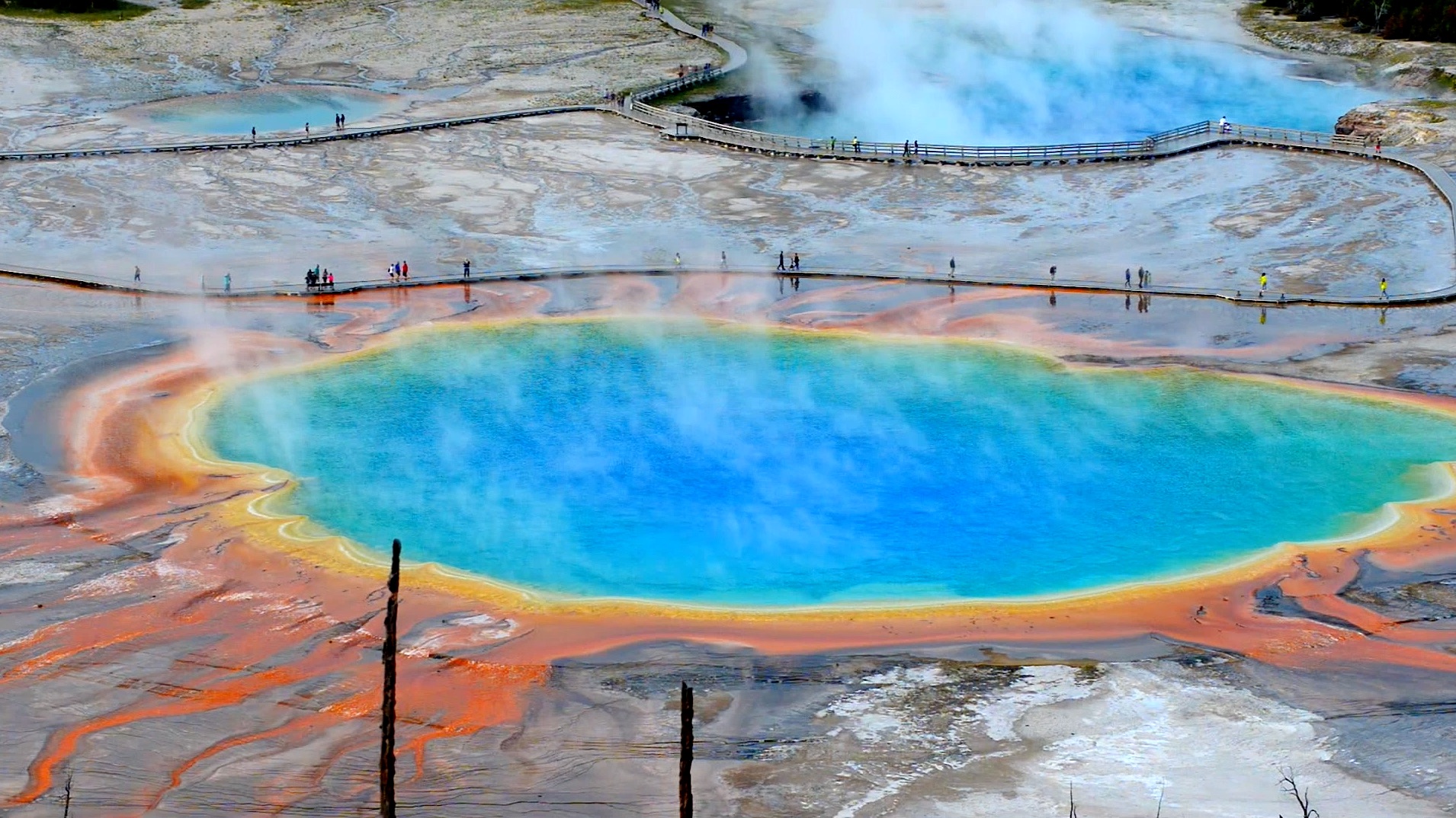 S1 Ep 10 - Colors of Earth