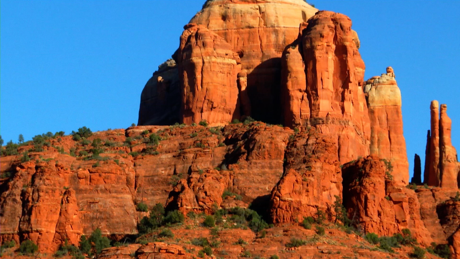 S7 Ep 1 Sites And Sights On Planet Earth