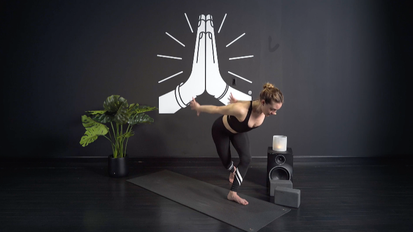 POWER VINYASA WITH KENDRA T