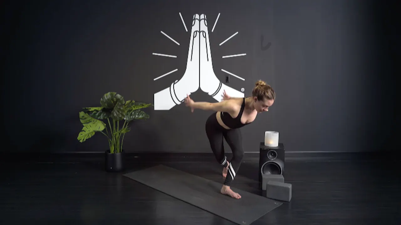 POWER VINYASA WITH KENDRA T - Y7 STUDIO