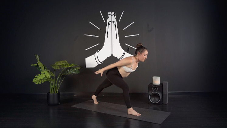 POWER VINYASA WITH CLAIRE K