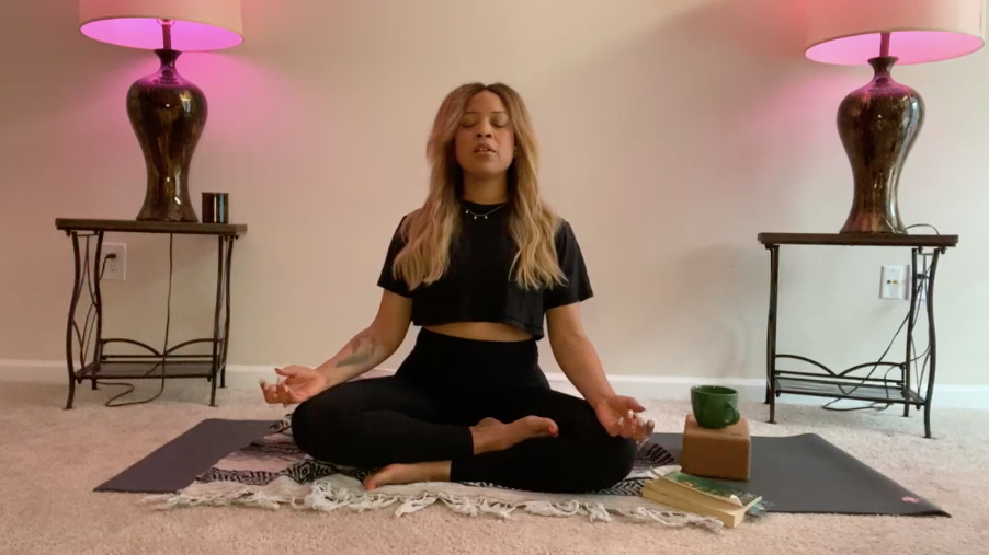 LIVE: HEALING MEDITATION WITH AMANDA V 