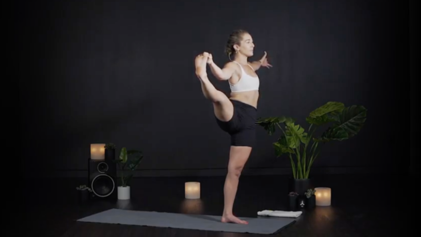 POWER VINYASA WITH ELISE P