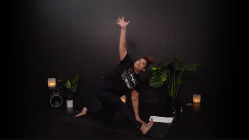 WEFLOWHARD® VINYASA WITH STEPHANIE A