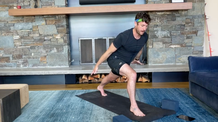 LIVE: WEFLOWHARD® VINYASA WITH CHARLIE C