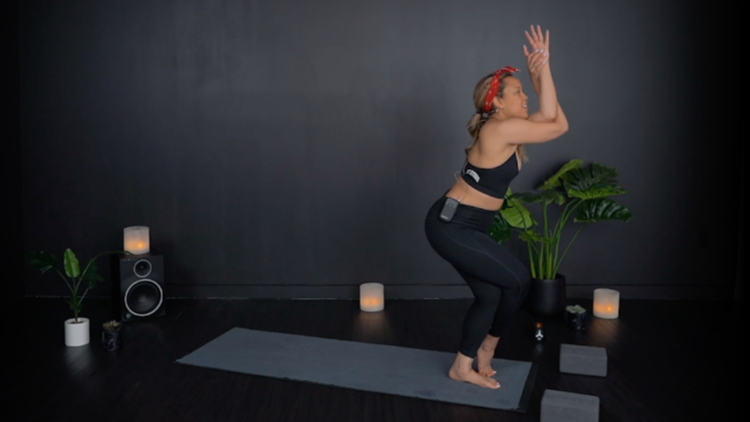WEFLOWHARD® VINYASA WITH AMANDA V