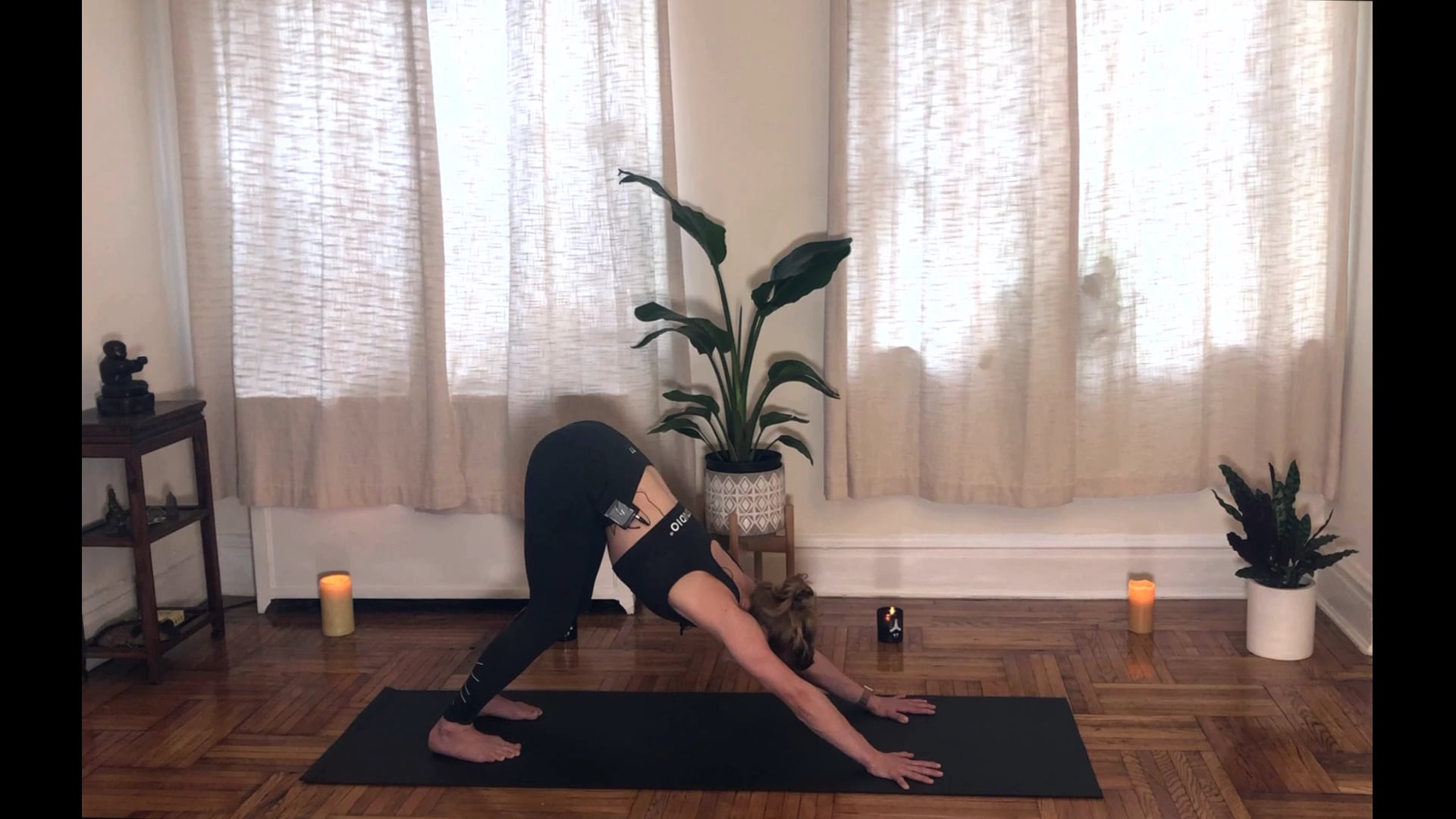 WEFLOWHARD® VINYASA WITH KENDRA T
