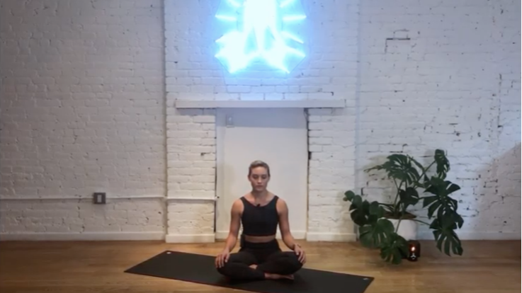 DAY 5 ENERGY SERIES | THROAT CHAKRA MEDITATION + BREATHWORK WITH KENDRA T